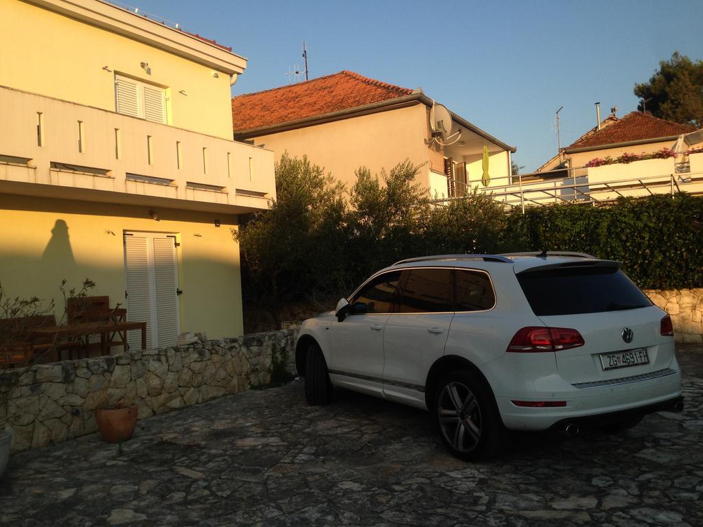 Apartments Casa Nostra Biograd Na Moru Esterno foto