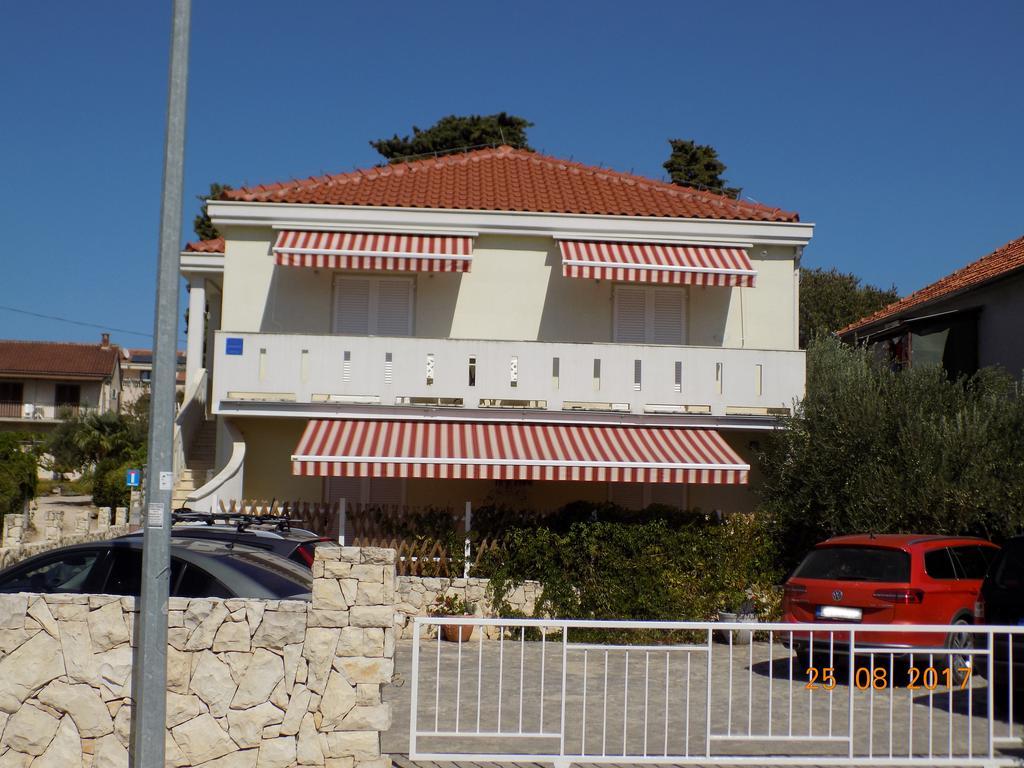 Apartments Casa Nostra Biograd Na Moru Esterno foto